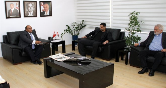 BAKAN ATAKAN, KİRALIK ARAÇ İŞLETMECİLERİ BİRLİĞİ YETKİLİLERİNİ KABUL ETTİ..