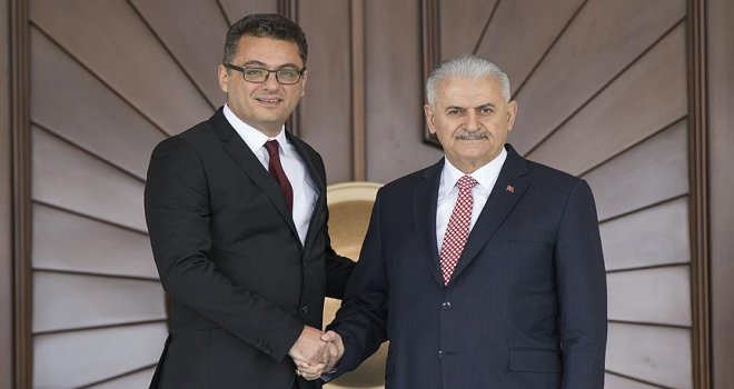 BAŞBAKAN ERHÜRMAN, TÜRKİYE BAŞBAKANI YILDIRIM’I KUTLADI