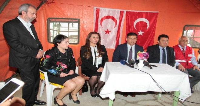BAŞBAKAN ÖZGÜRGÜN, KAN BAĞIŞI KAMPANYASINDA KAN VERDİ