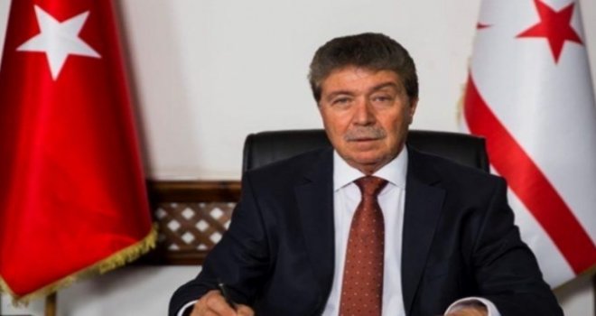 Başbakan Üstel'den Türkiye Cumhurbaşkanı Erdoğan'a tebrik telefonu