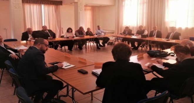 Bazı Kıbrıslı Türk ve Rum siyasi partileri ara bölgede bir araya geldi