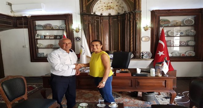 BELEDİYELER BİRLİĞİ BAŞKANI BENLİ, GÖNYELİLİ SPORCU AYTEN BENLİ’Yİ KABUL ETTİ