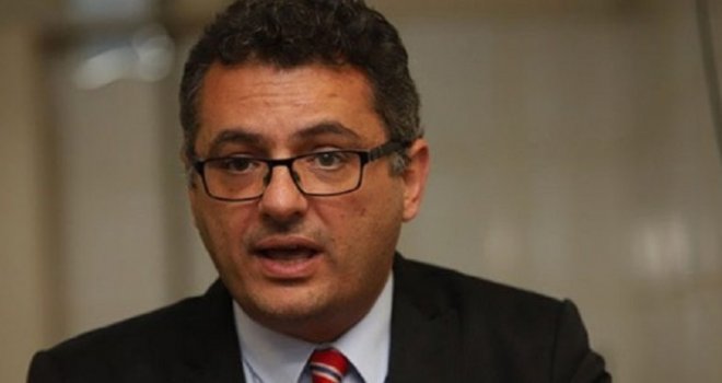 Belediyeleri görmezden mi geleceksiniz?