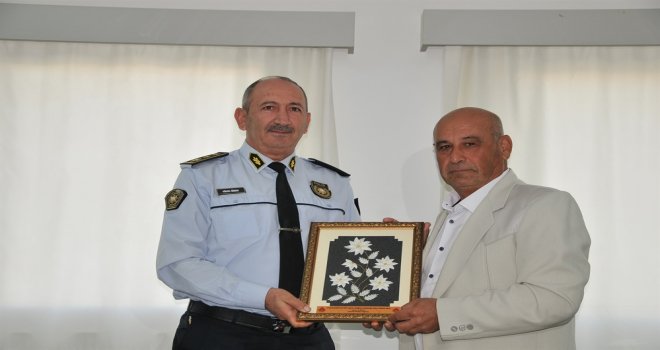 BENLİ’DEN LEFKOŞA POLİS MÜDÜRLÜĞÜ’NE TEŞEKKÜR ZİYARETİ