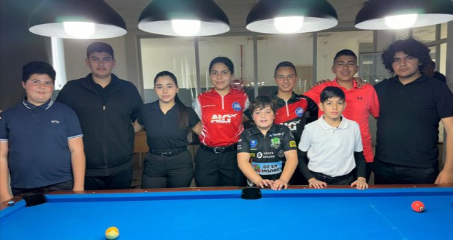 Bilardo 10 Top Şampiyonu Ada Efe