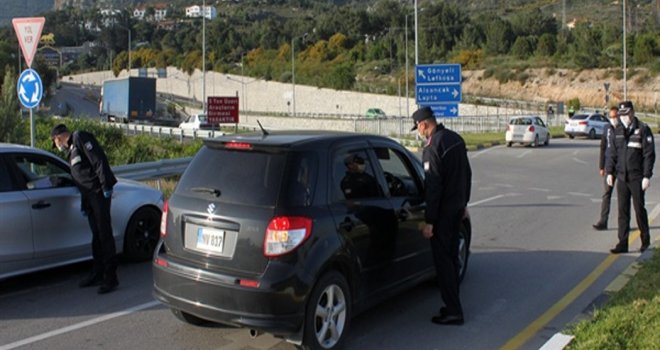 Bir haftada toplam 171 kişi sokağa çıkma yasağını ihlal etti 102 kişi de maske takmadı!