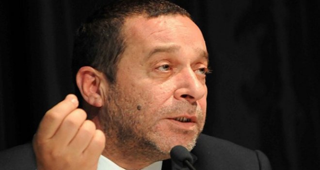 Biz yıllardır ihalelerde dönen dolapların bir dişlisini kırdık