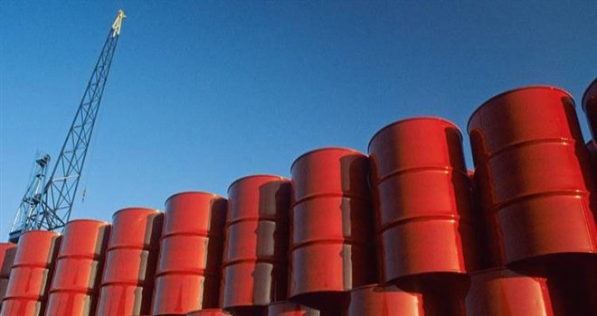 Brent petrolün varil fiyatı 83,60 dolar