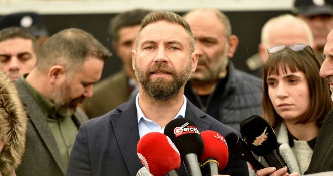 Burak Maviş: Toplumsal denetim olmazsa çürüme kaçınılmazdır