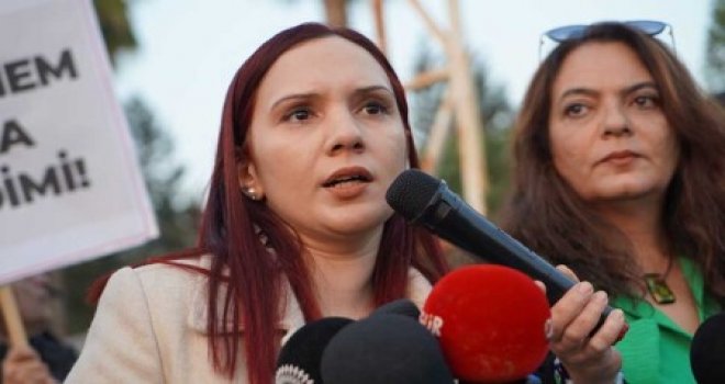 Cansu Nazlı: Okullarda alınmak istenen ücret anayasaya ve hukuka aykırı