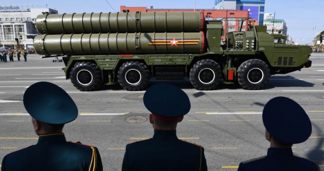 Çavuşoğlu: Rusya teslimata hazır olduğu an S-400'leri alacağız