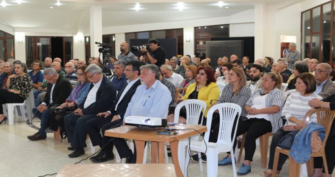 CTP İLE AKEL “KIBRIS’TA FEDERASYON” KONULU KONFERANS DÜZENLENDİ