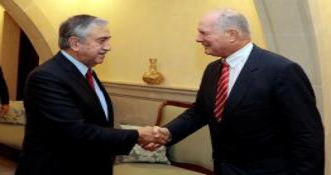 CUMHURBAŞKANI AKINCI AVUSTURYA BÜYÜKELÇİSİ MUELLER’İ KABUL ETTİ