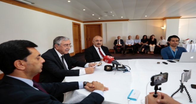 CUMHURBAŞKANI AKINCI, CRANS MONTANA’DA BASIN TOPLANTISI DÜZENLEYEREK KIBRIS KONFERANSI’NIN SONUÇSUZ KALMASINI DEĞERLENDİRDİ 