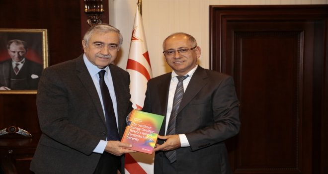 CUMHURBAŞKANI AKINCI, PROF. DR. YORUCU’YU KABUL ETTİ