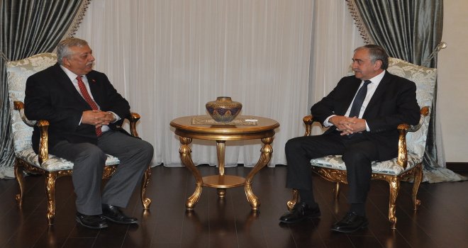 CUMHURBAŞKANI AKINCI YYK VE RTÜK BAŞKANLARINI KABUL ETTİ