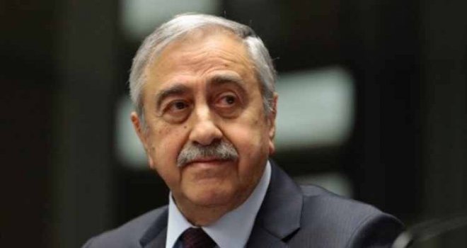 Cumhurbaşkanı Akıncı’yı da yuhladılar