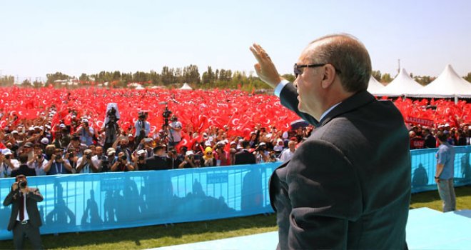 Cumhurbaşkanı Erdoğan: Türkiye ayağa kalktı, bunu böyle bilesiniz.