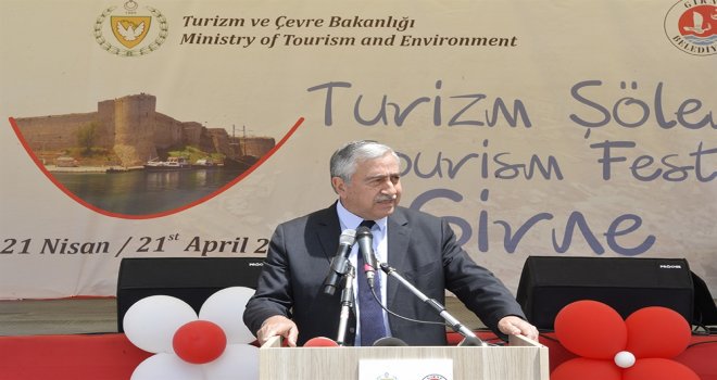 CUMHURBAŞKANI MUSTAFA AKINCI, TURİZM ŞÖLENİ’NDE KONUŞTU:“ÇEVRE DUYARLILIĞI ARTIRILMALI, DEĞERLERİMİZİ KORUMALI, GÜZELLİKLERİMİZİ BOZMAMALIYIZ.”