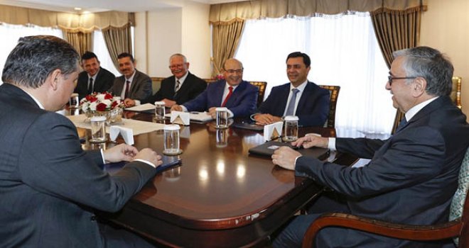 CUMHURBAŞKANLIĞI’NDA ELEKTRİK ŞEBEKELERİNİN SÜREKLİ BAĞLANTISI KONUSUNDA TOPLANTI YAPILDI