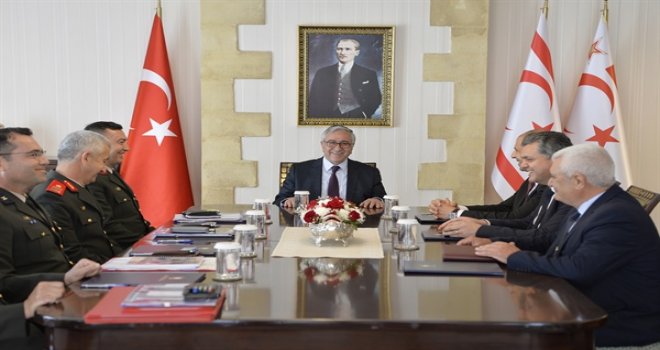 CUMHURBAŞKANLIĞI’NDA, MAYIN TARLALARININ TEMİZLENMESİ KONUSUNDA TOPLANTI YAPILDI
