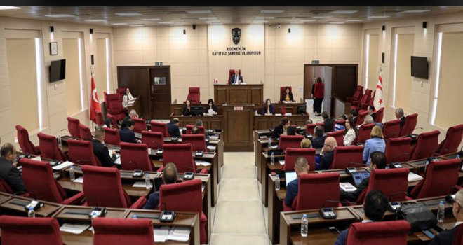 Cumhuriyet Meclisi olağanüstü toplandı