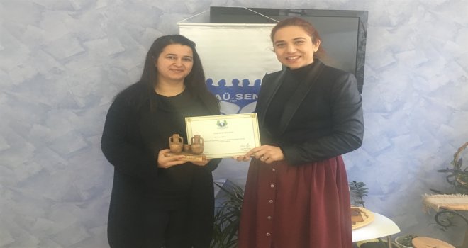 DAÜ-SEN’DEN, KEMAL SARAÇOĞLU VAKFI’NA 15 BİN 625 TL’LİK BAĞIŞ