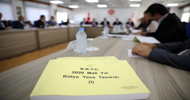 DENKTAŞ: İÇ BORÇLANMA İHTİYAÇ DUYULAN ORANDA YAPILMALI, ÖDENEBİLİR BORÇLANMA YAPMAKTAN ÇEKİNİLMEMELİ