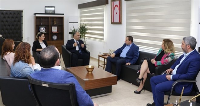 DENKTAŞ, KIBRIS TÜRK TELEVİZYONCULAR BİRLİĞİ HEYETİYLE GÖRÜŞTÜ