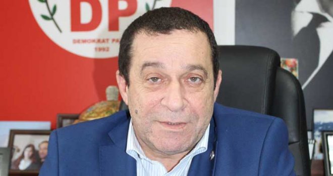 Denktaş' Tamamen oy çalmaya yönelik