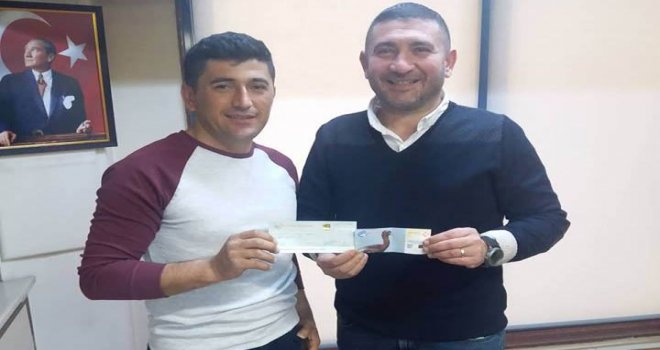 DEVLET PİYANGOSU 30 OCAK TALİHLİSİ İKRAMİYESİNİ ALDI