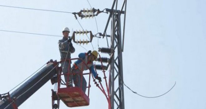 Dikkat elektrik kesintisi var-