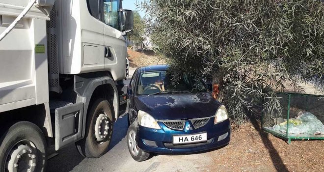DİKKATSİZ SÜRÜŞ KAZAYA SEBEP OLDU...