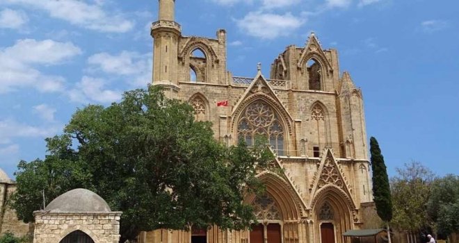 Dini Yapıların Korunması Sempozyumu 27 Mayıs’ta Lefkoşa Bedesten’de