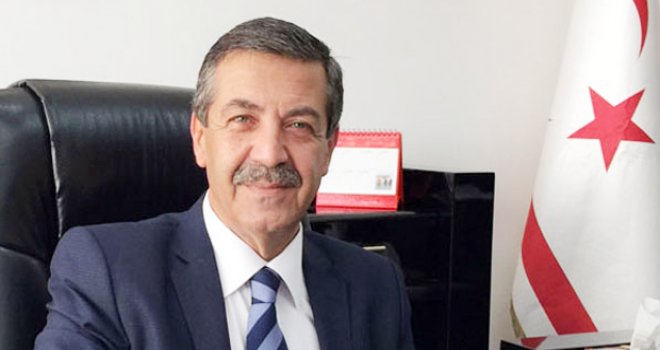 DIŞİŞLERİ BAKANI ERTUĞRULOĞLU  ÜLKEDE BAŞKANLIK SİSTEMİNE GEÇİLMESİ GEREKİYOR