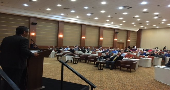 DIŞİŞLERİ BAKANI ERTUĞRULOĞLU, KKTC'DE YAŞAYAN İNGİLİZLERLE BİR ARAYA GELDİ