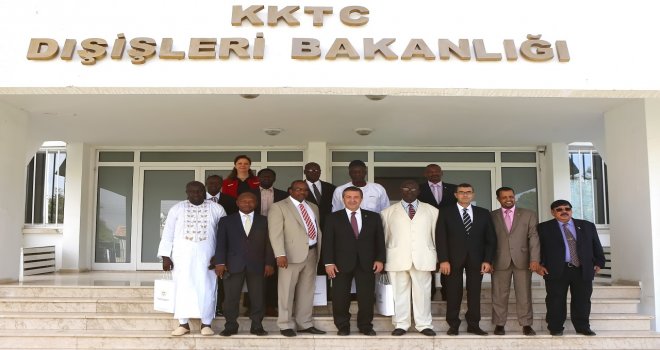 DIŞİŞLERİ BAKANI ERTUĞRULOĞLU YABANCI GAZETECİLERE BRİFİNG VERDİ