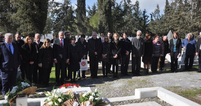 DR. BURHAN NALBANTOĞLU 39’UNCU ÖLÜM YIL DÖNÜMÜNDE ANILIYOR
