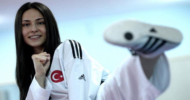 Dünya Tekvando Federasyonu Tarafından Yılın Kadın Sporcusu Seçilen Gururumuz İrem Yaman