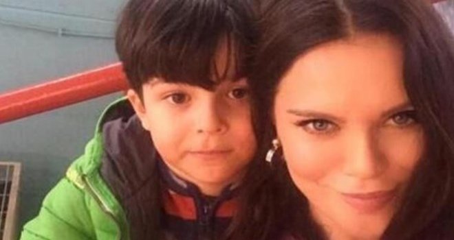 Ebru Şallı’nın oğlu Pars hayatını kaybetti (Lenfoma nedir?)
