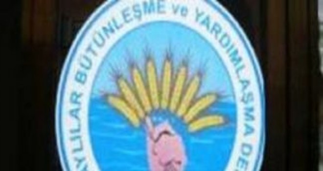 “EĞER RUMLAR KUZEY KIBRIS’TA ÖZGÜRCE YÜRÜYEBİLİYORSA. DEMEK HEM ÖZGÜRÜZ HEM HÜRÜZ”