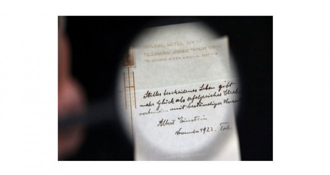 Einstein’ın mutluluk formülleri satıldı