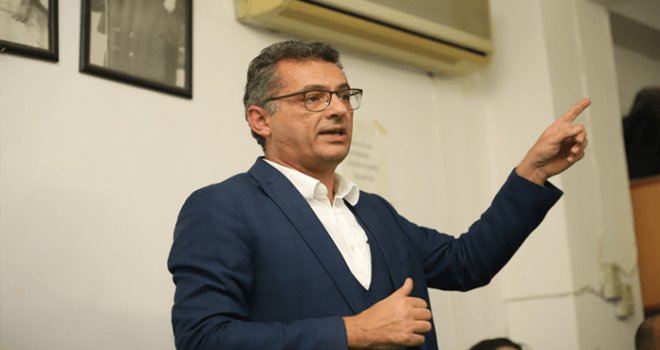 ‘Ekonomik açıdan zor günlerin bizi beklediği açık’