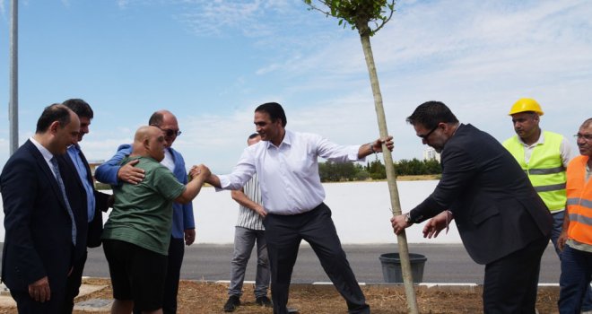 Engelsiz Yaşam Evi’nde fidan dikimi