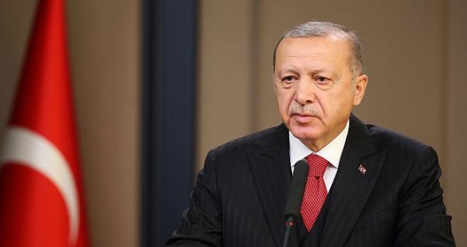 Erdoğan: Türkiye'ye Kıbrıs'taki gelişmelerle ilgili gözdağı vermeye kalkmayın