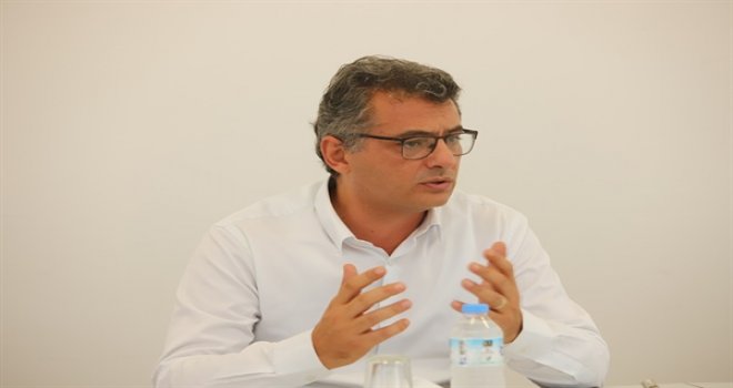 ERHÜRMAN: “ÖZEL SEKTÖRÜ KADERİNE TERK ETTİNİZ”