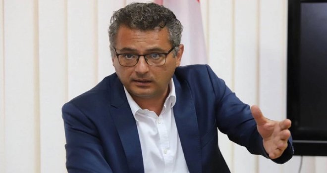 Erhürman’dan Erken Seçim Sinyali
