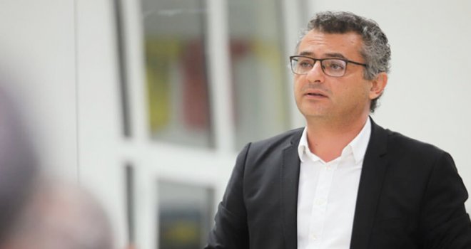 Erhürman'dan, Evrim Hınçal ve ailesinin Türkiye'ye alınmamasına tepki