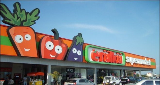 ERÜLKÜ SÜPERMARKET’TE YANGIN ÇIKTI