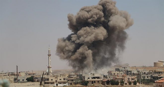 ESED REJİMİ VARİL BOMBASIYLA CAN ALMAYI SÜRDÜRÜYOR